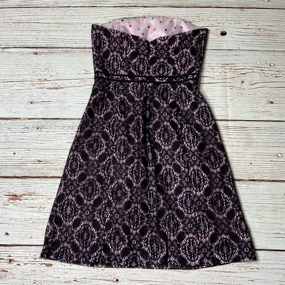 Helen Wang NYC Pink with Black Lace Strapless Fit and Flare Dress Sz 4 - Picture 15 of 16